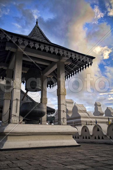 Место для зажигания огня