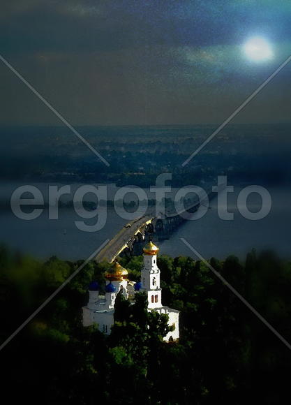 Храм на Волге