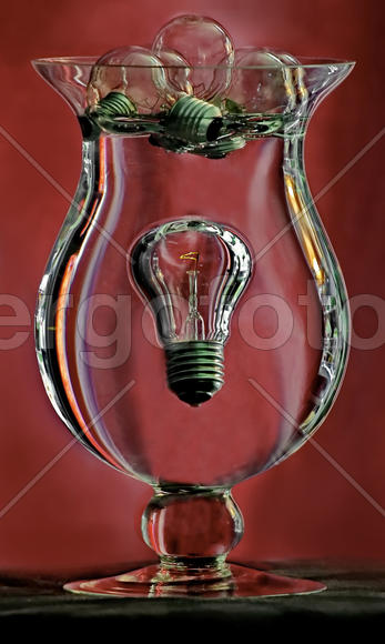 Лампочки в бокале