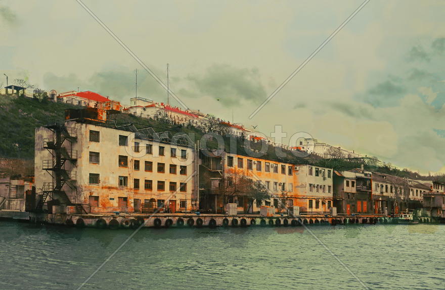 Дома на берегу моря