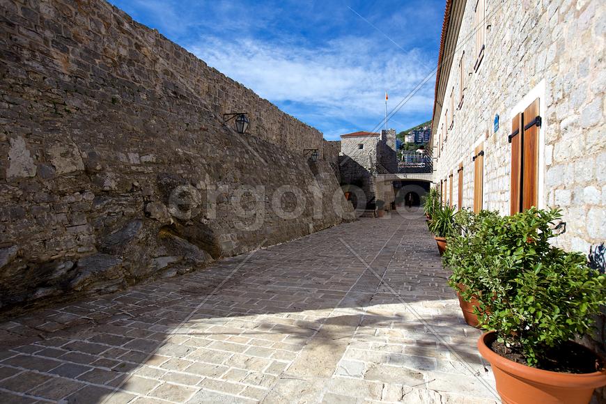 Стены крепости