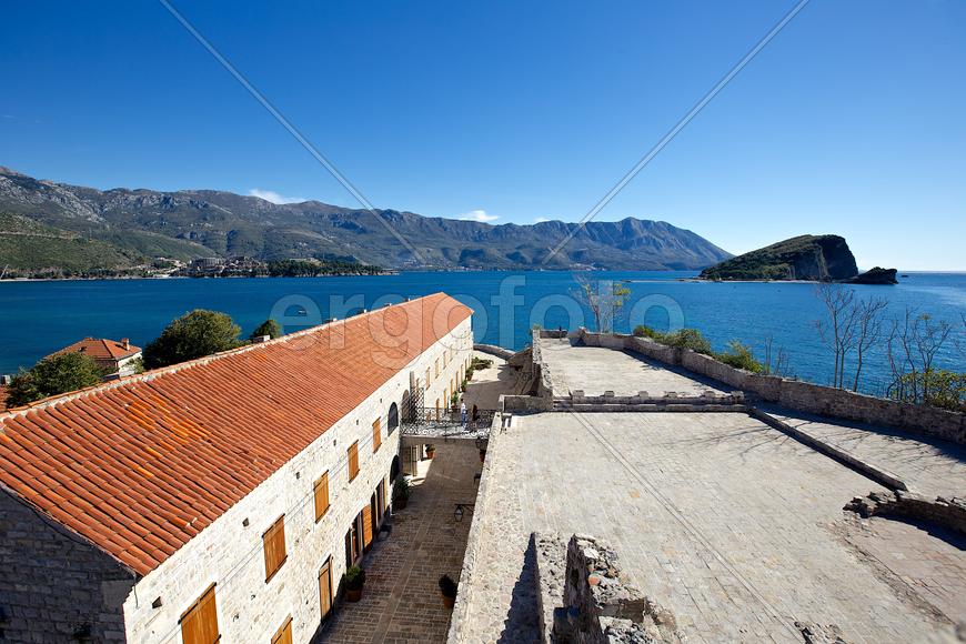 Старинная крепость Будвы