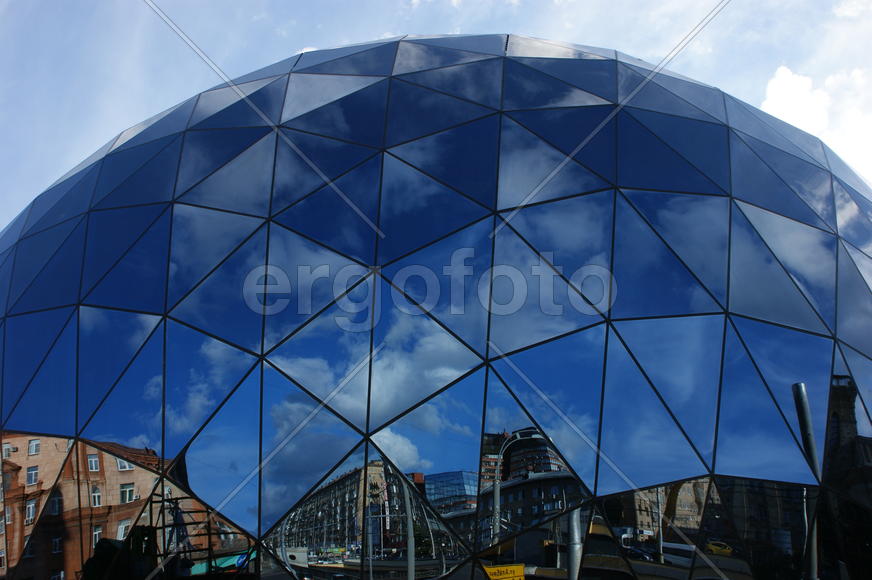 Сфера из стекла