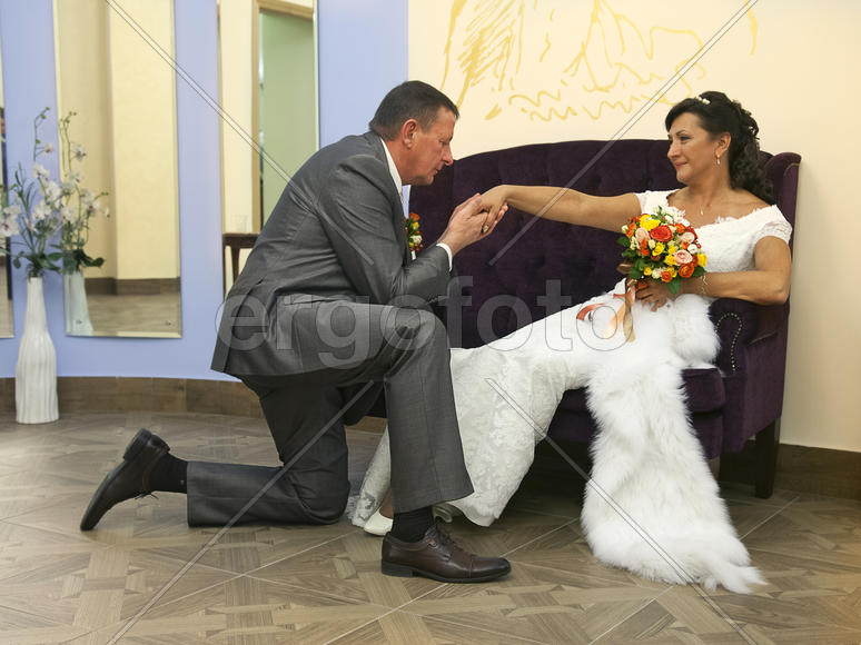 Любви все возрасты покорны