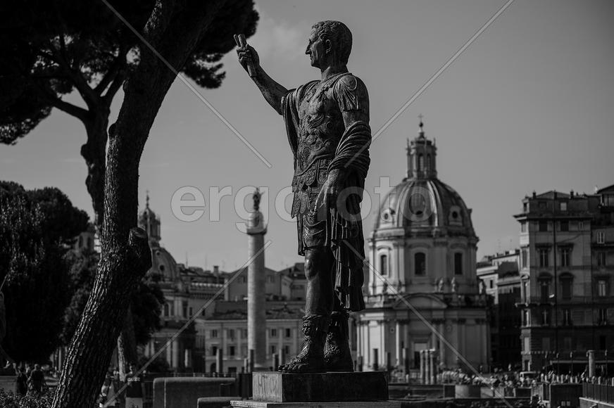 "Форум Траяна".