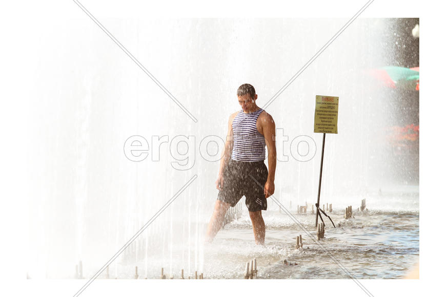 "Кадр под эпичную музыку"