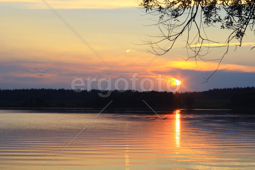 Закат на Озерне