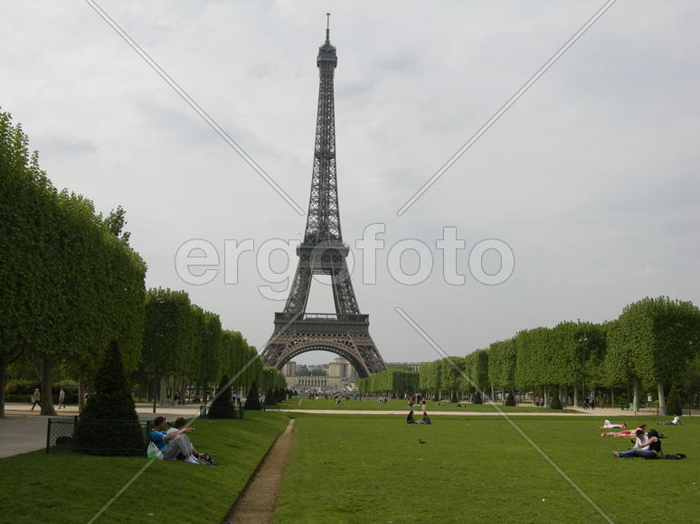 Франция, Париж, Эфелевая башня