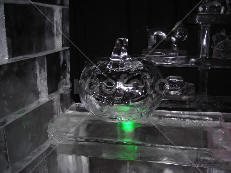 ледовая скульптура