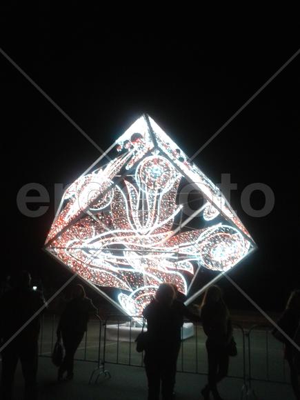 светящийся куб