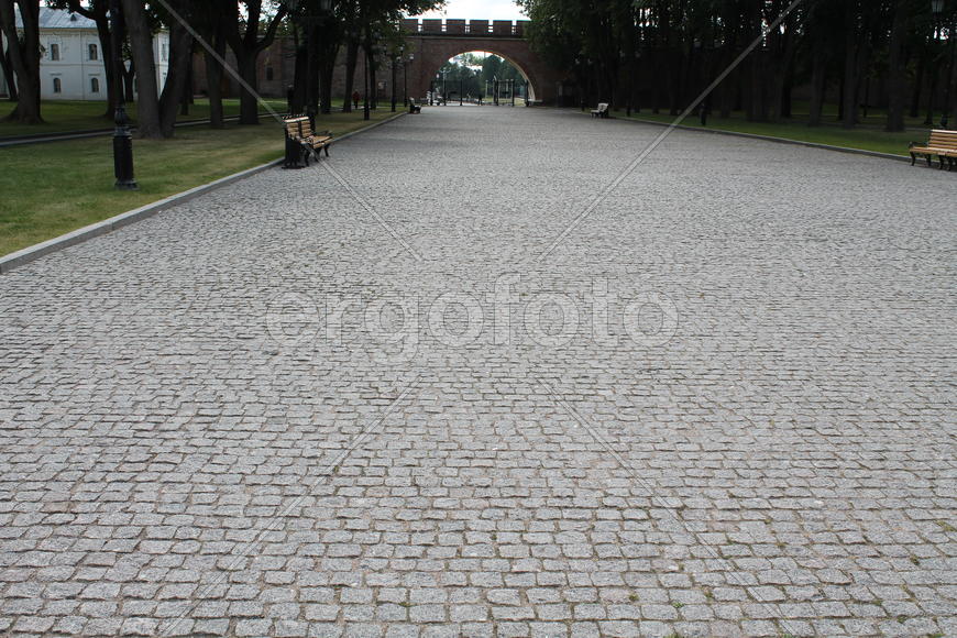 Мощёная дорога