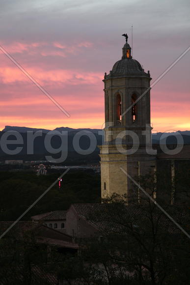 Башня в Жироне, Испания