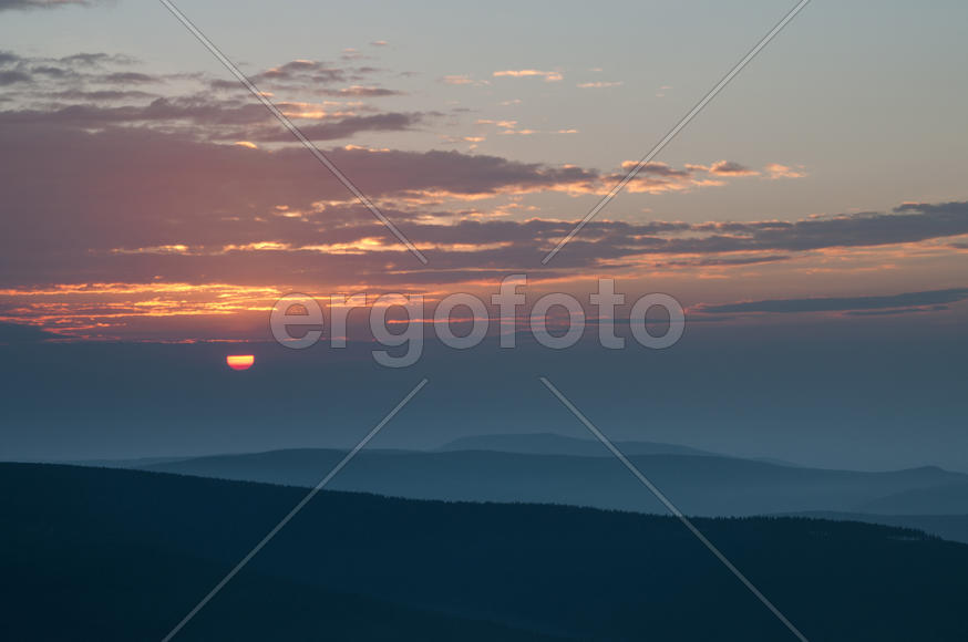 Рассвет в горах