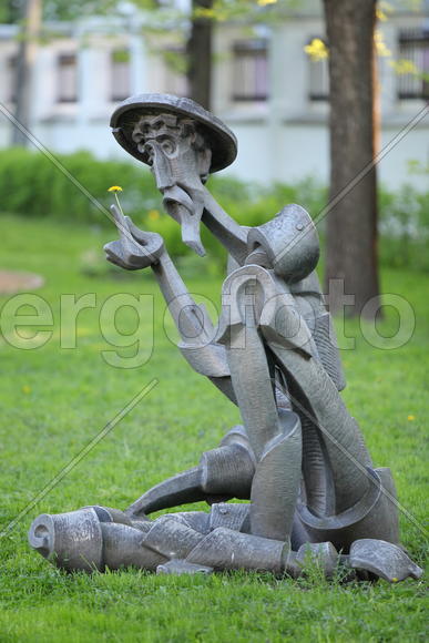 Малая садовая форма