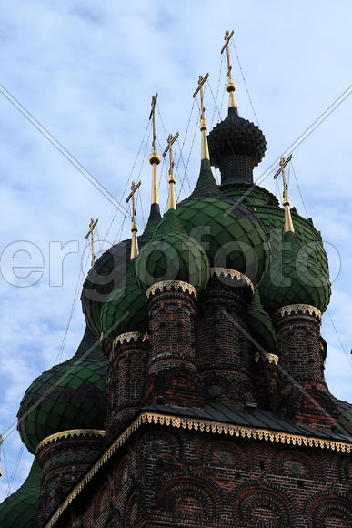 Купола с крестами