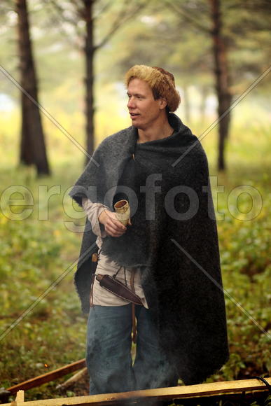 Воин в лесу