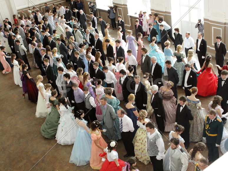 Мгновение перед балом