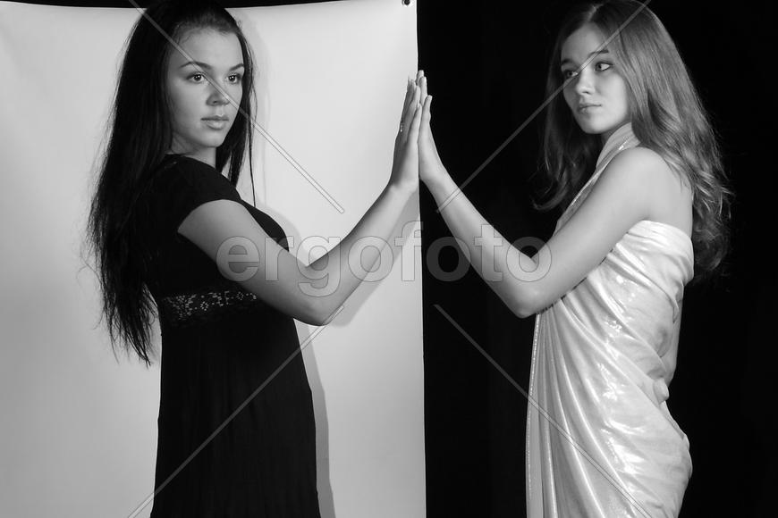 Черное и белое