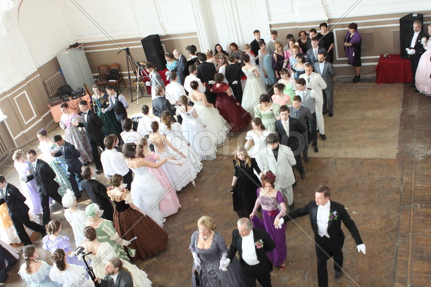 Танцы-танцы