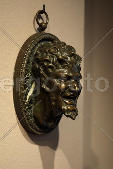 Малая салонная форма