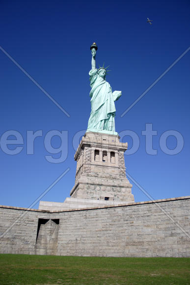 Статуя свободы