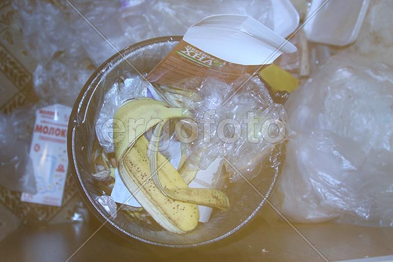 мусорное ведро