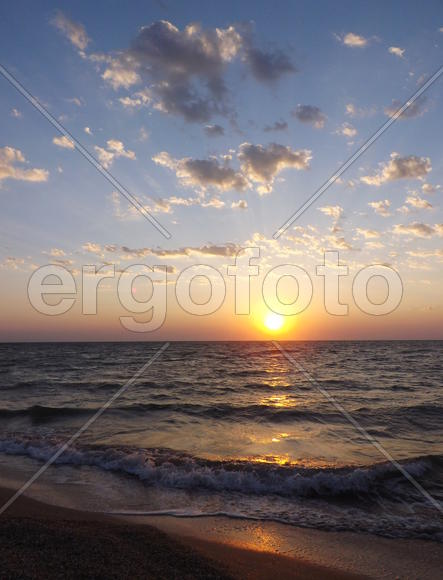 Рассвет на море