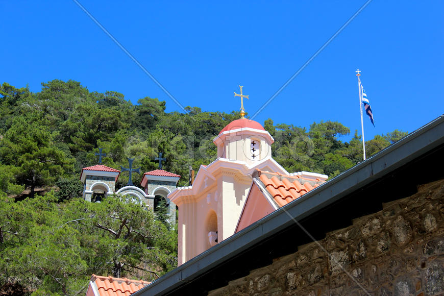 Монастырь в горах