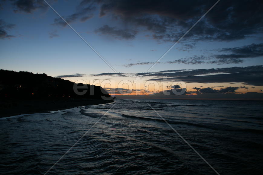 Вечернее море 