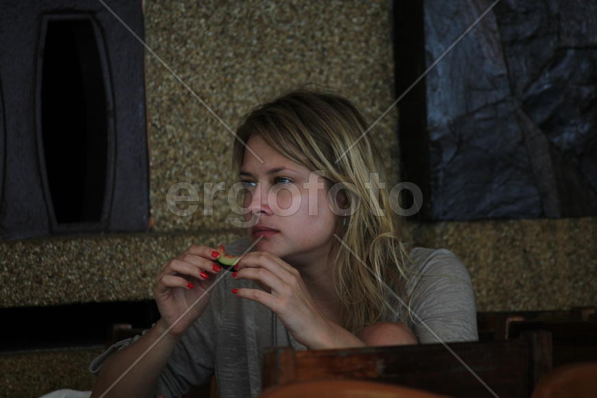 Арбуз и печаль