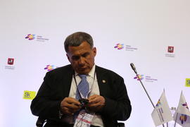 Рустам Нургалиевич Минниханов