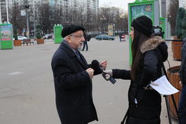 Интервью на площади у Шахиджаняна