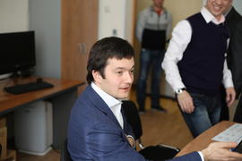 Мугенов работает.