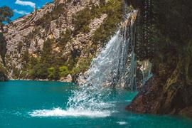 Франция, водопад