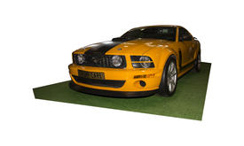 Искусство вечно. Оранжевый автомобиль