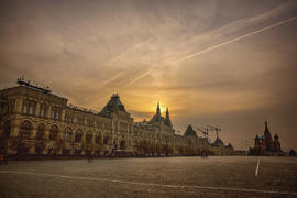 Красная площадь ранним утром