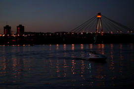 Вечерний город