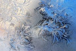 Узор на стекле