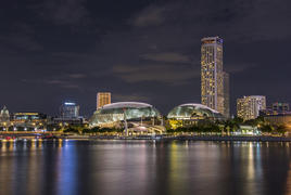 Ночь в Сингапуре