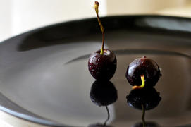 Ягоды на блюде