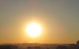 Город и закат