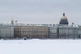 Панорамный вид на достопримечательности города 