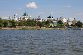 Ростов Великий. Вид на кремль