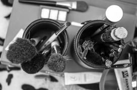 Кисточки в стакане