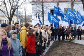 Открытие памятника ополченцам Замоскворечья 23 апреля 2015 года - Участники митинга