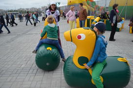 Детские аттракционы