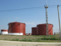 Storage tanks for petroleum products. Equipment refinery                          
