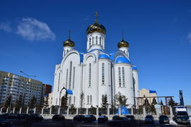Успенский кафедральный собор в Астане