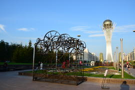 Астана - Башня "Байтерек". Казахстан 