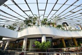 Интерьер торгового центра "ХАН-ШАТЫР" в Астане